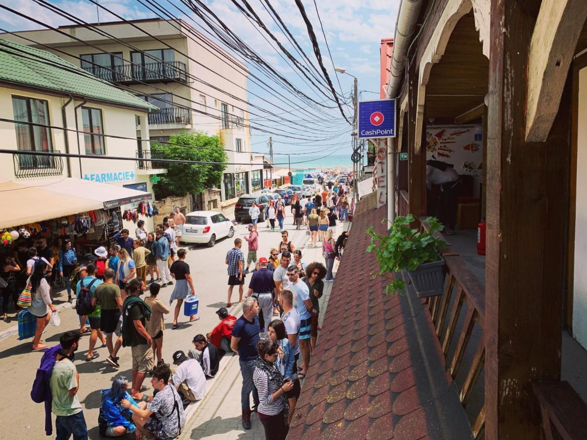 Bazart Vama Veche Hostel ภายนอก รูปภาพ