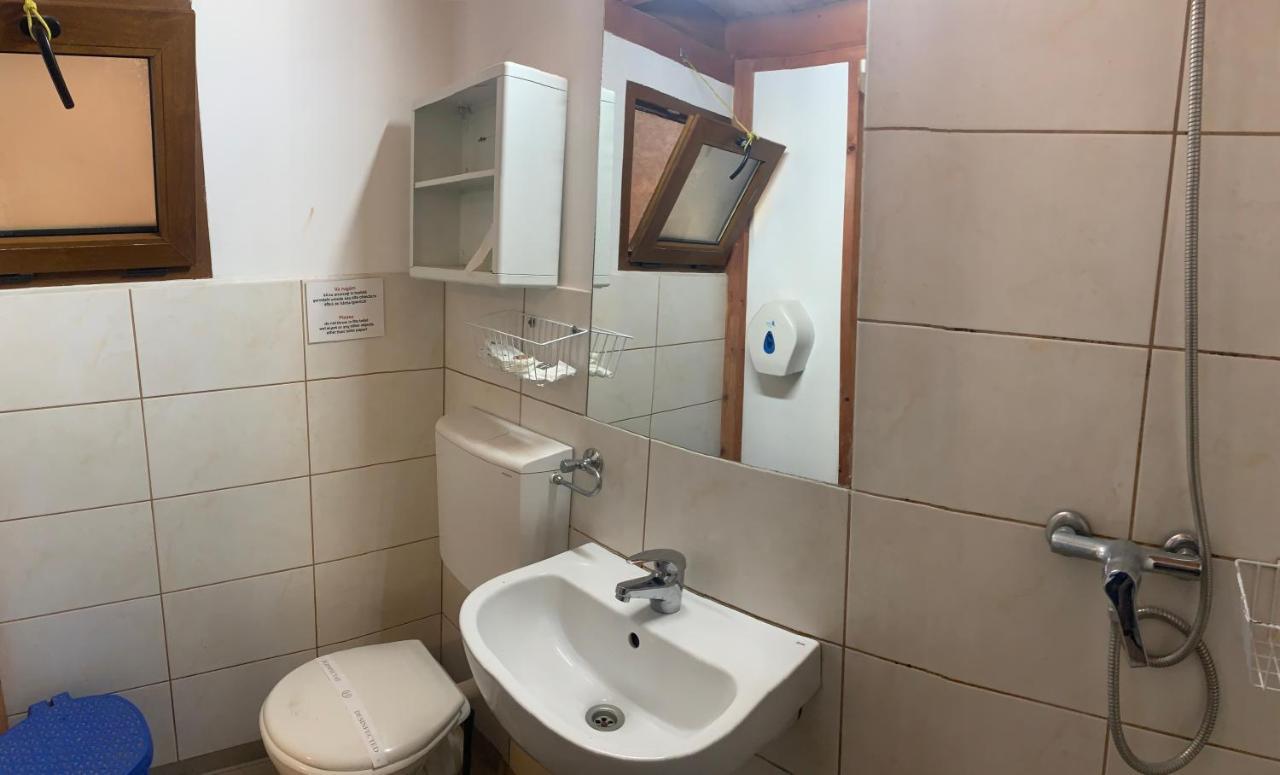 Bazart Vama Veche Hostel ภายนอก รูปภาพ